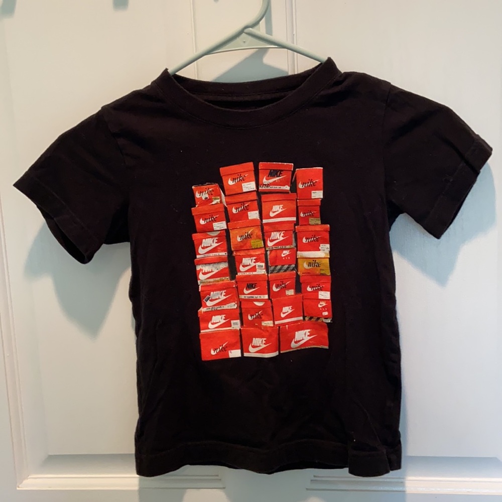 Nike Shirt Bundle - Picture 2 of 2